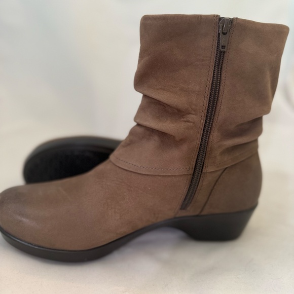 NWOT - Abeo BIO System Vesper Leather Mid- Calf Boots Women size 10 - Picture 3 of 4